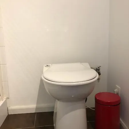 Holiday home Authentique Maison De Pecheur A Port-en-bessin *