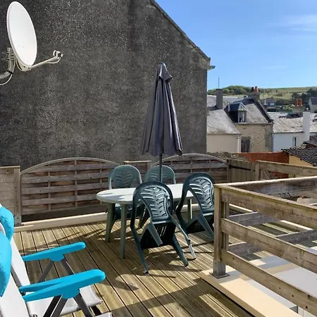 Authentique Maison De Pecheur A Port-en-bessin