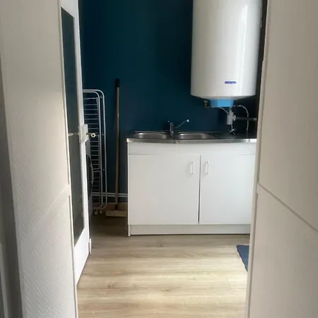 Holiday home Authentique Maison De Pecheur A Port-en-bessin *