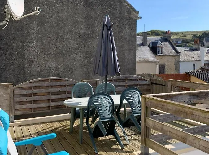 Authentique Maison De Pecheur A Port-en-bessin